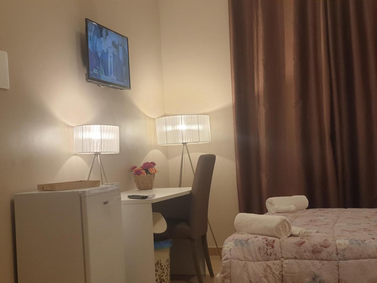 Oasi Iblea Inn Ragusa Bagian luar foto